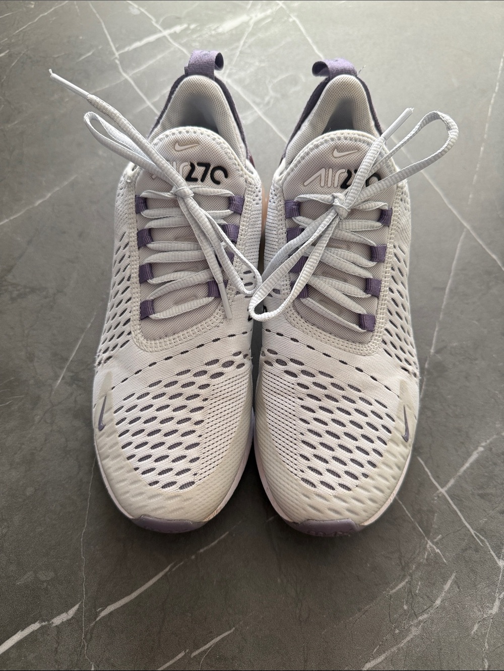 Nike White and Light Purple Breathable Running Shoes